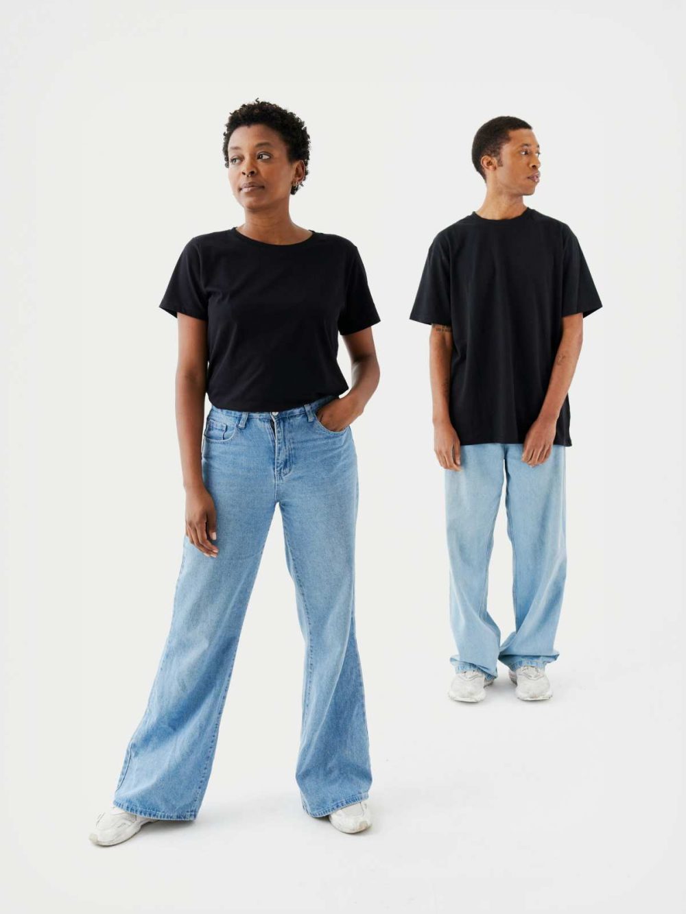 Straight leg jeans - Image 4